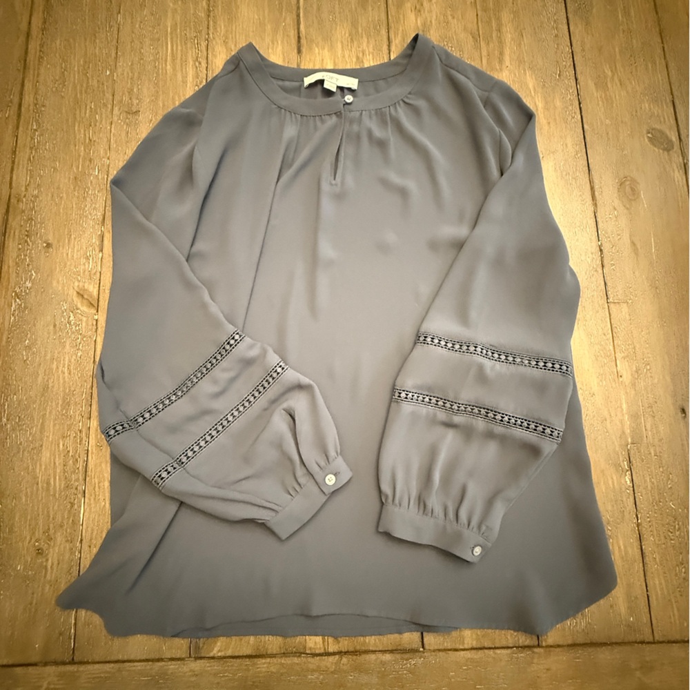 LOFT Gray Button-Front Blouse